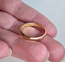 Hallmarked 18ct Yellow Gold