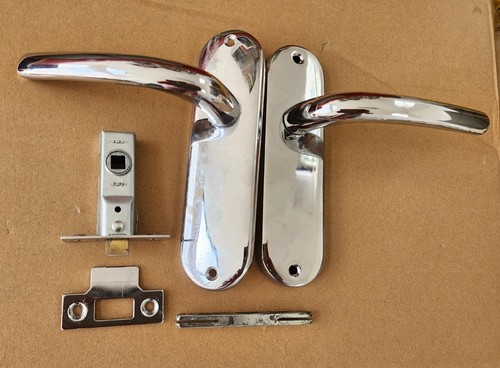 Chrome modern rounded mortice - modern,