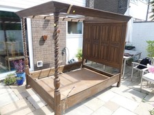 Vintage Tudor Style King Sized 4 Poster Bed