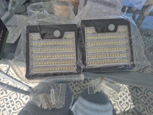 Rohs solar wall - solar, lights