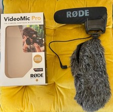 RØDE VideoMic Pro R On-Camera