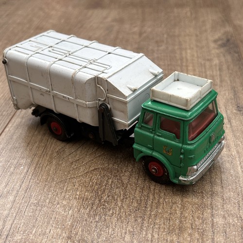 Dinky toys bedford - dinky,