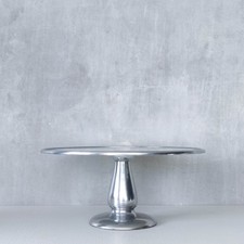 Recent vintage cast aluminium