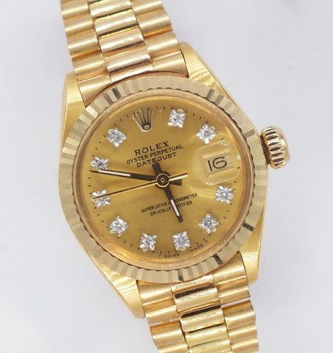 Ladies solid 18ct - 18ct, gold