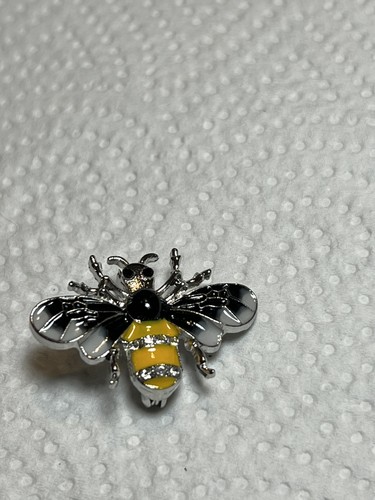 Ladies bumble bee enamelled