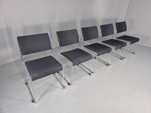 Vintage stacking chairs - 5,