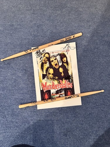 Murderdolls signed picture - murderdolls,
