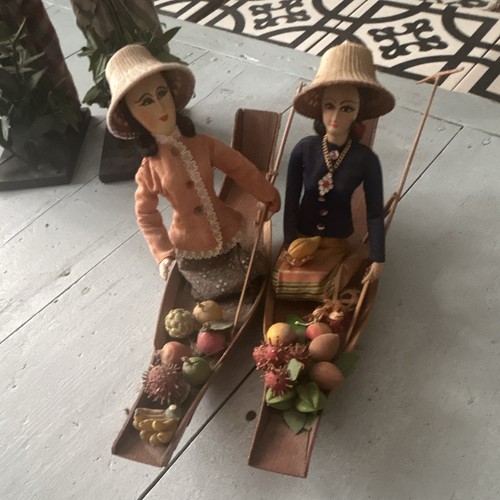 Vintage thai floating - floating, fruit