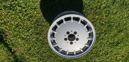 Mercedes r129 alloy wheel - mercedes, sl