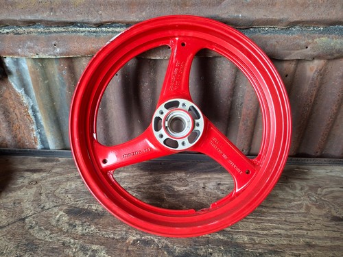 Suzuki rgv 250 front wheel - rgv,