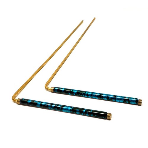 Blue coated handle dowsing - blue,