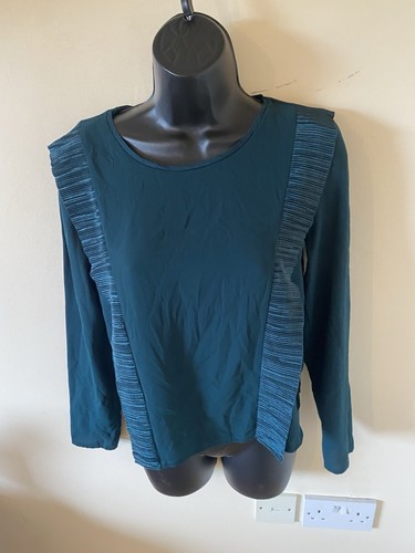 Green frill design top size - frill,