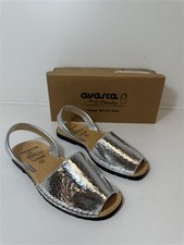 Avarca Leather Sandals Silver