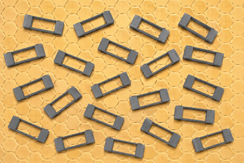 Beehive frame spacer free - -,