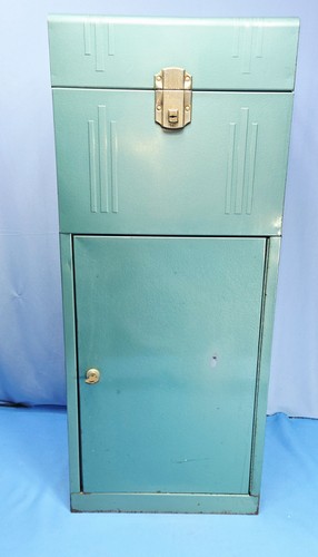 Metal filling drink cabinet - filling,