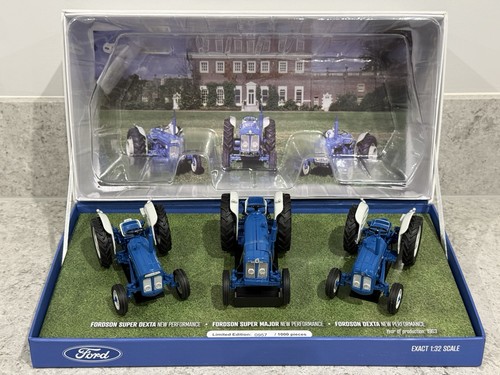 Universal hobbies fordson - universal,