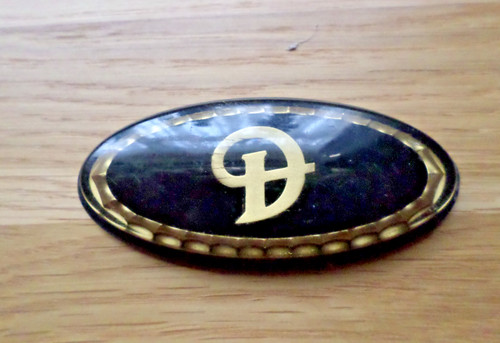 Daimler steering wheel badge - daimler,