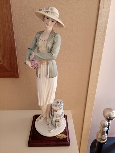 Vtg guiseppi armani - vtg, figurine