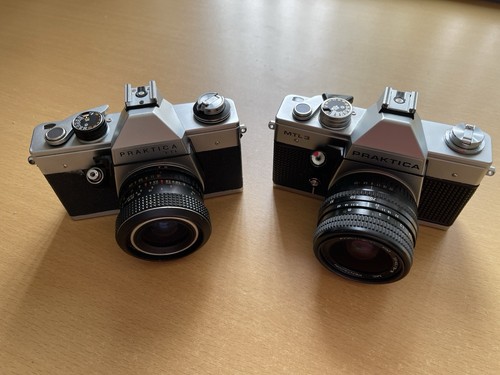 Two practika cameras with - cameras,