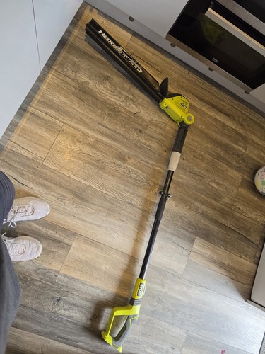 Ryobi 18v long reach hedge - ryobi,