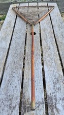 A GOOD VINTAGE VICTORIAN WOODEN TROUT/SALMON LANDING NET 20" ARMS 