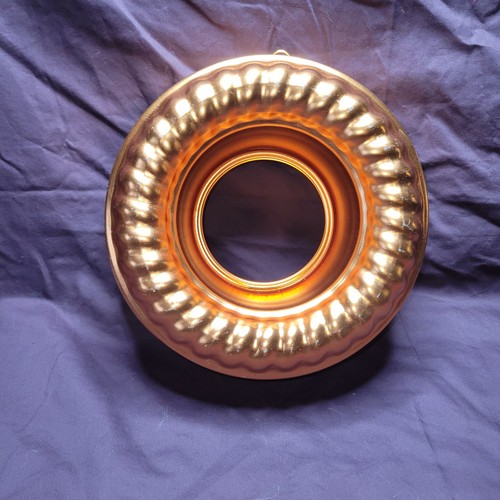 Large vintage round - large, mold