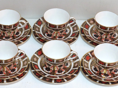 Royal crown derby old - derby,