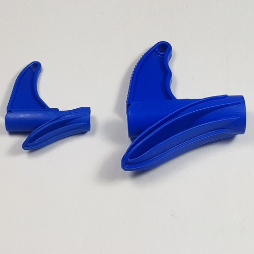 Opening tool for split conduit - tool,