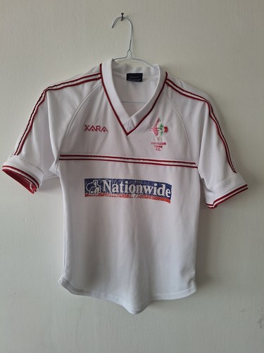 Swindon town football - swindon,