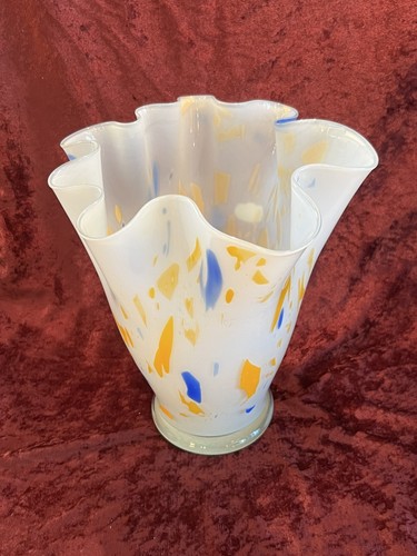 Colorful wavy vase paris - colorful,