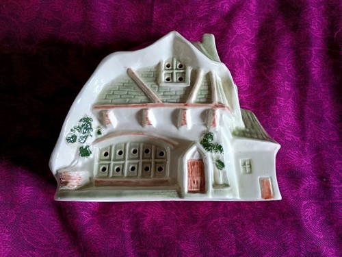 Beautiful art deco cottage - beautiful,