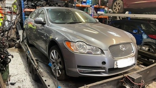 2010 jaguar wiper nut - jaguar, xf