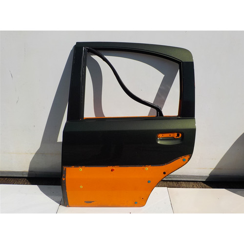 Rear door left - rear,