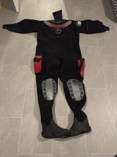 Northern Diver Dive master