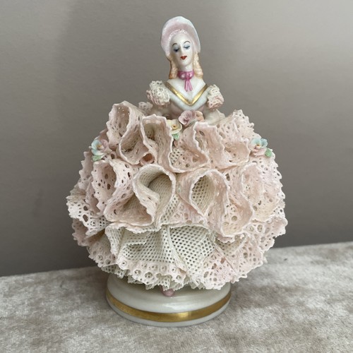 Irish dresden figurine babette - dresden,