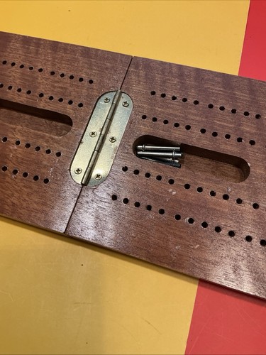 Wooden folding cribbage board - folding,