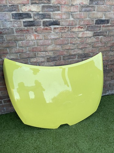 Renault clio mk4 bonnet yellow - renault,