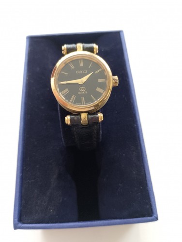 Ladies vintage gucci - ladies,