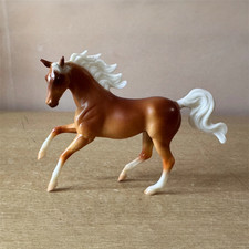 Breyer Stablemates Cantering