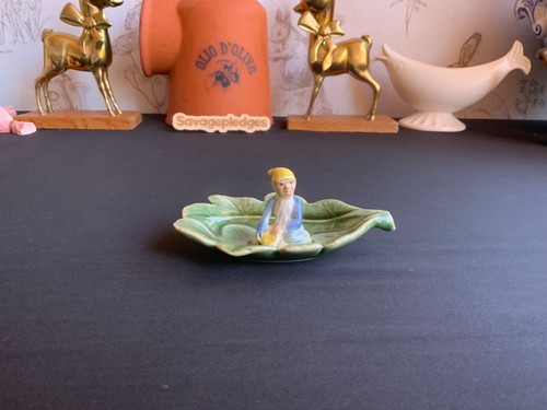 Wade shamrock pottery made - -,