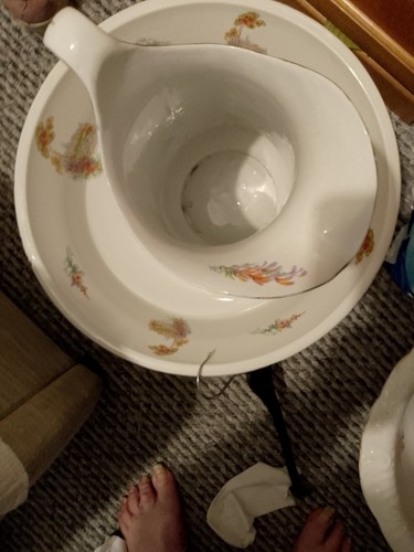 Wash bowl jug - wash,