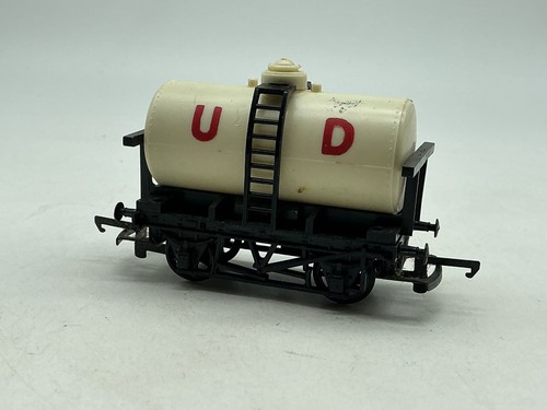 B5942 tri ang white united - white,