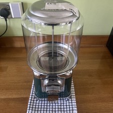 Beaver rb16 Sweet Vending Machine In Green