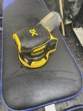 DEWALT DCW210N-XJ 18 V Li-ion Brushless Orbital Sander (Body Only)