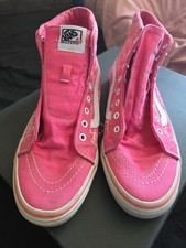 Vans Hello Kitty Hi - All Over Print. Pink And White Size 8.5 U.S. 6.5 UK.