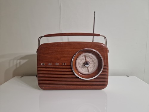 Vintage retro bush tr82 fm - vintage,
