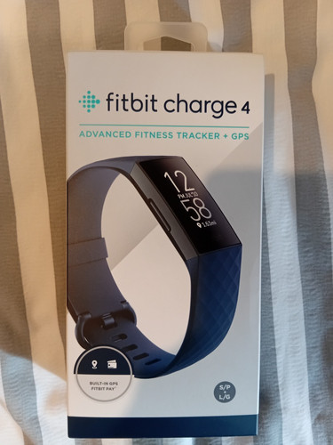 Fitbit charge fitness - fitbit, 4