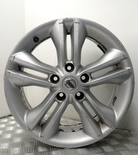 Nissan qashqai silver - 17'',