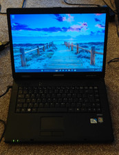 Medion Akoya E5211 Laptop 2.4GHz Widescreen Windows 11 128GB SSD Cheap