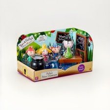 Ben & Holly’s Little Kingdom Potion Classroom Set with Figures & Accessories NEW